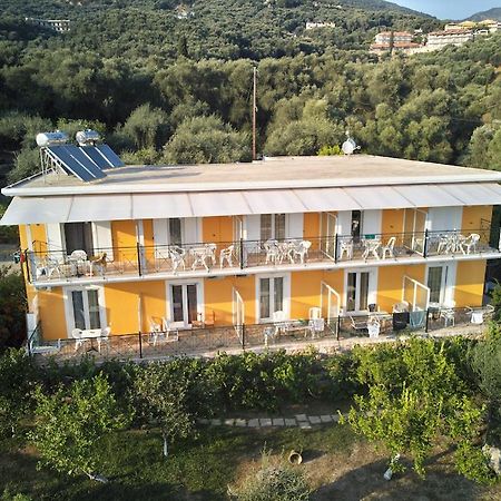 Silvia Aparthotel Parga Luaran gambar